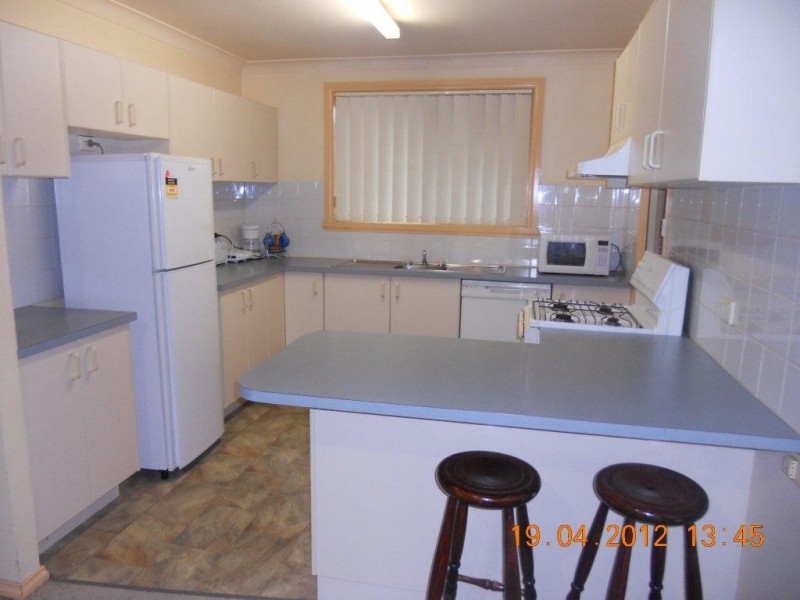 1/8 Wade Pl, Orange NSW 2800