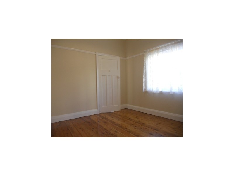 30a Sampson Street, Orange NSW 2800