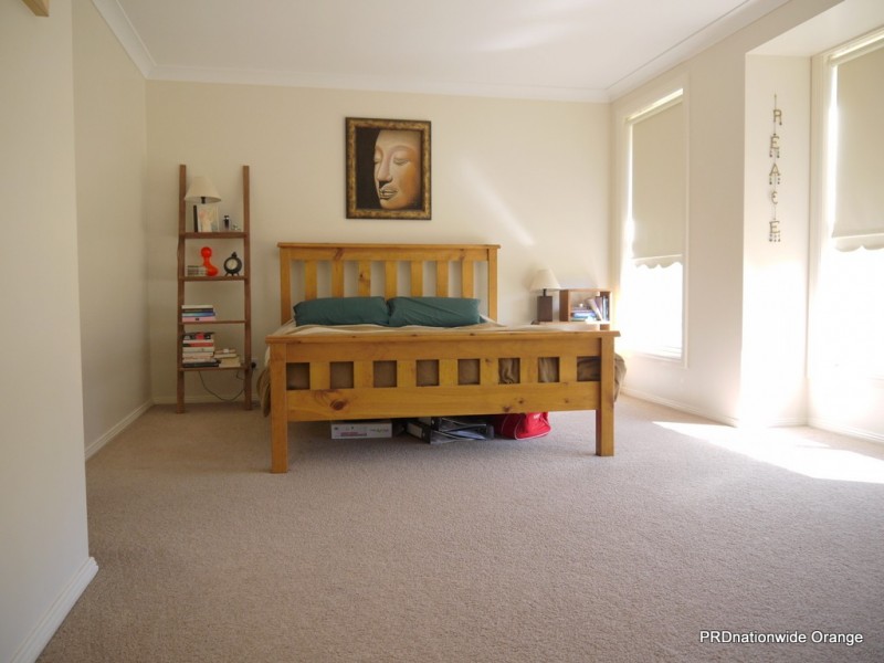 5 Fahy Crescent, Orange NSW 2800