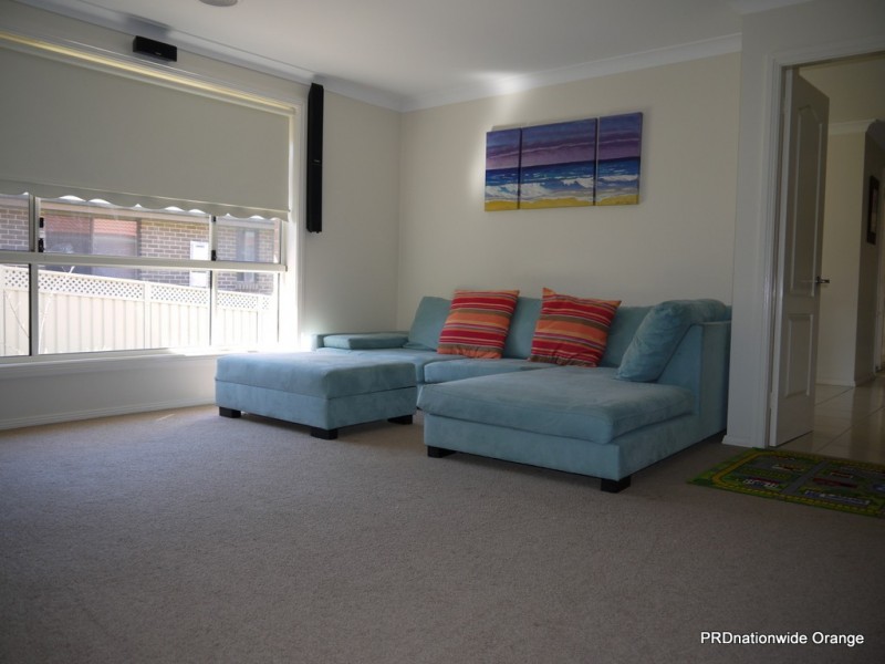 5 Fahy Crescent, Orange NSW 2800