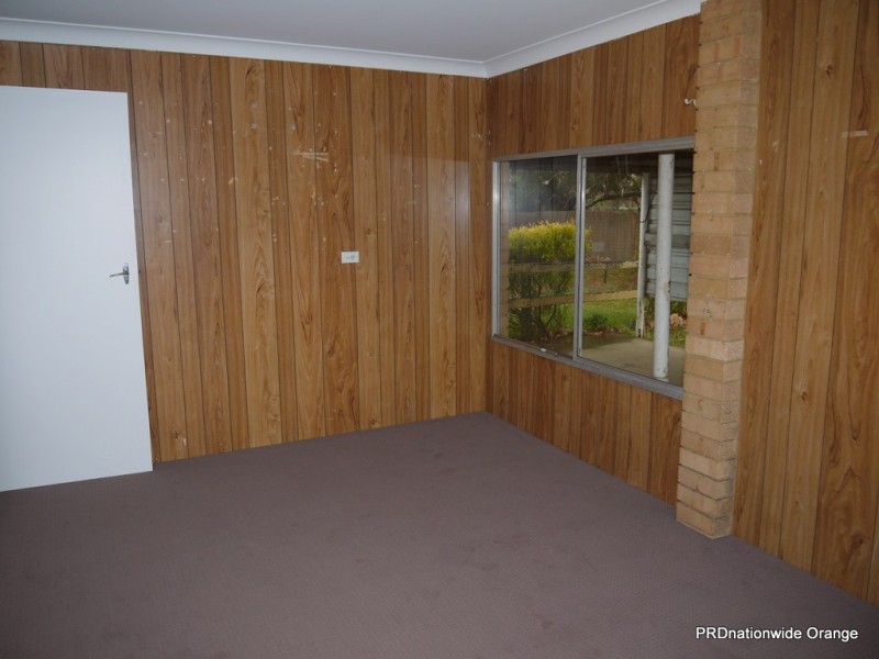 57 Canobolas Road, Orange NSW 2800