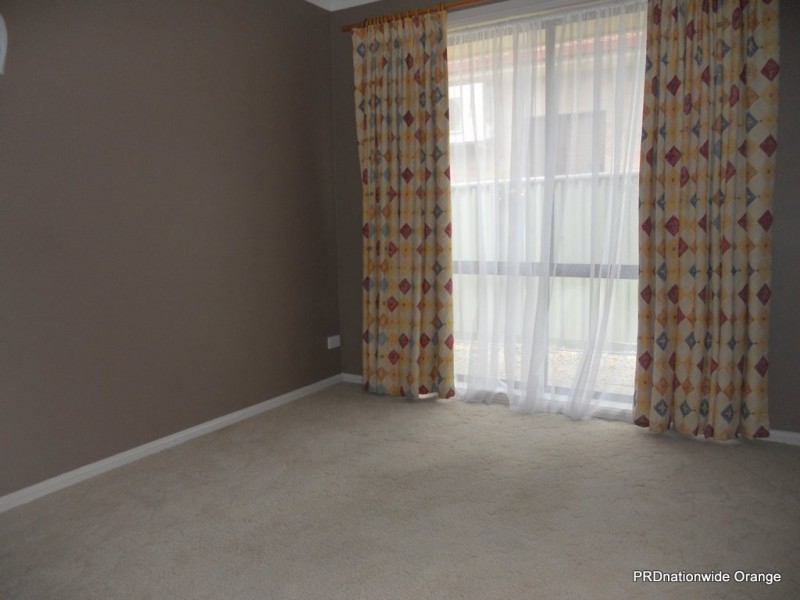 516 Anson Street, Orange NSW 2800