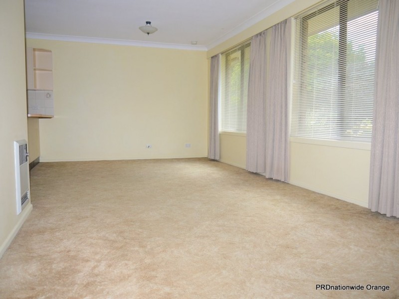 44 Sharp Road, Orange NSW 2800