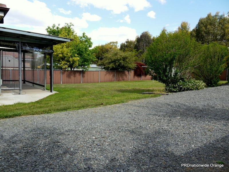 44 Sharp Road, Orange NSW 2800