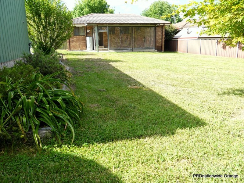 44 Sharp Road, Orange NSW 2800