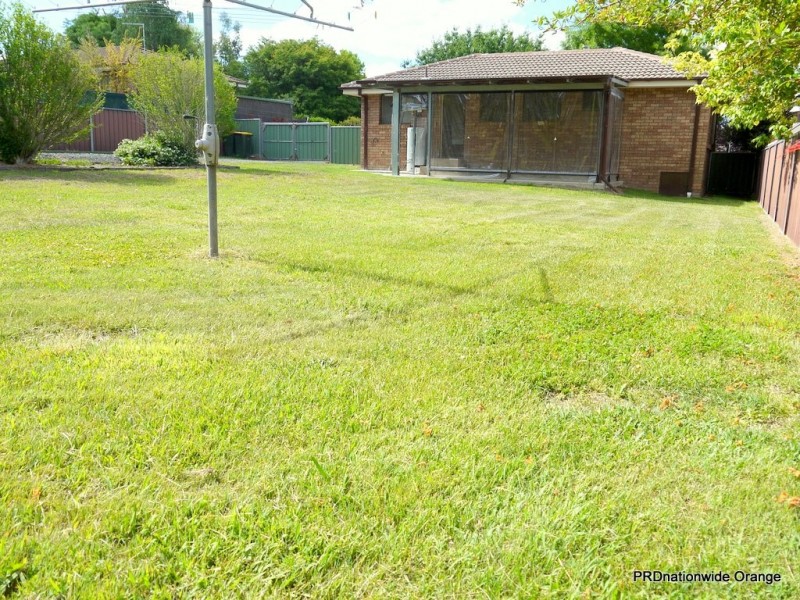 44 Sharp Road, Orange NSW 2800