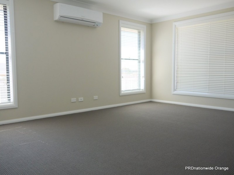 5 Abelia Close, Orange NSW 2800