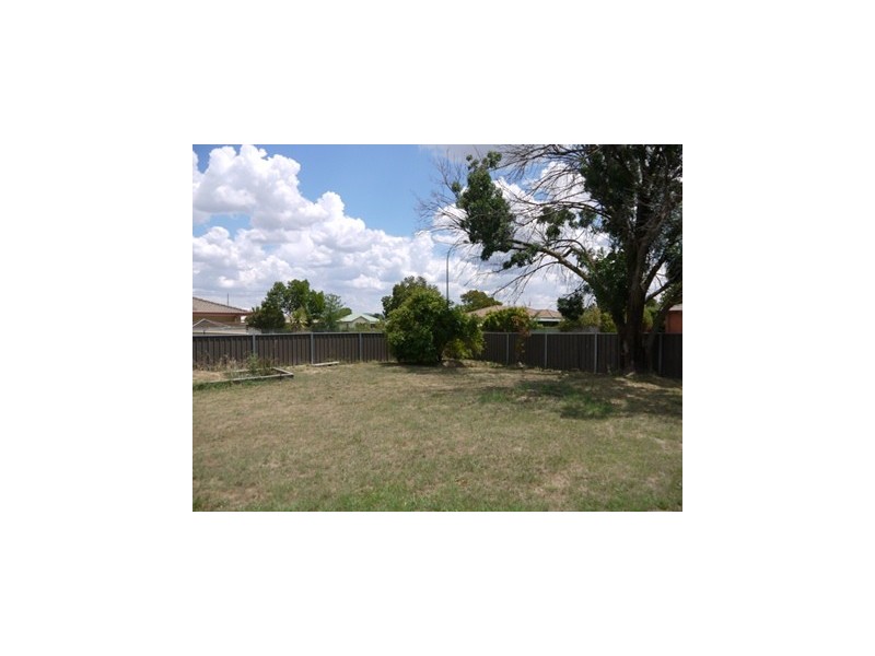 6 Tumbeelluwa Place, Orange NSW 2800