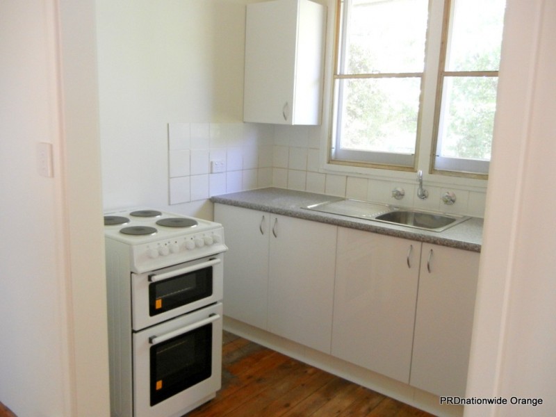 178 Spring Street, Orange NSW 2800
