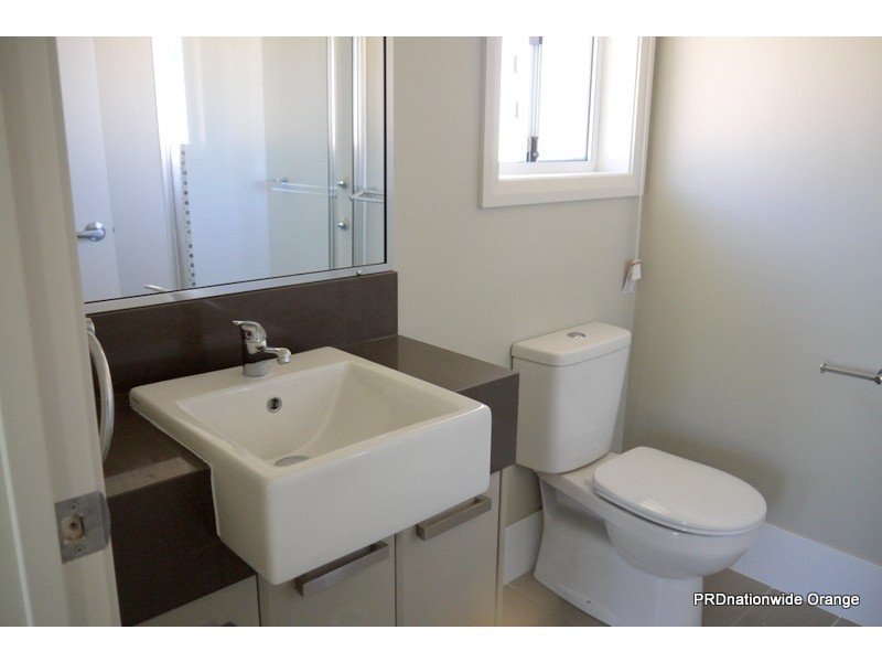 4 Abelia Close, Orange NSW 2800
