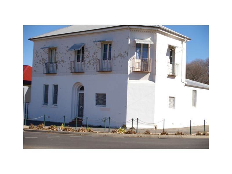 269 Anson St, Orange NSW 2800