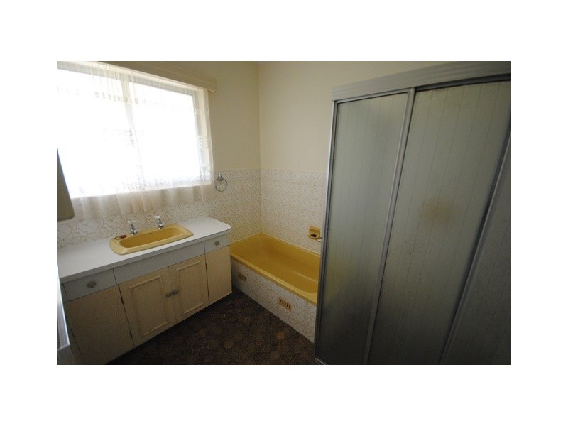 30 Fleming Avenue, Ridgehaven SA 5097