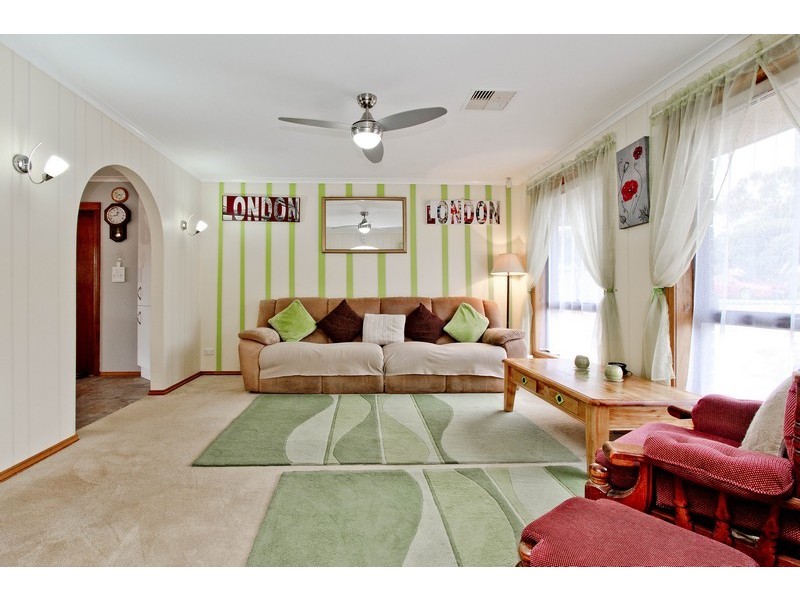 20 Hartog Street, Fairview Park SA 5126