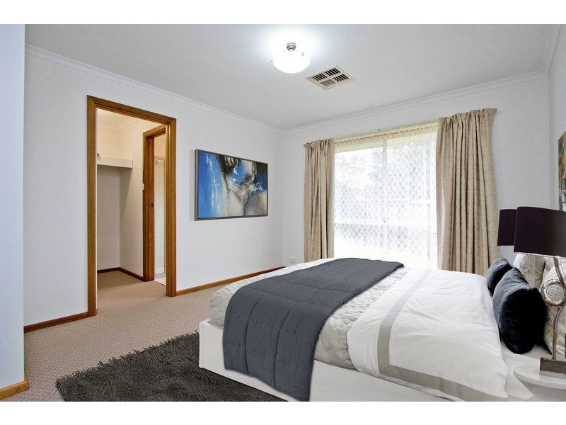 10 Orange Avenue, Golden Grove SA 5125