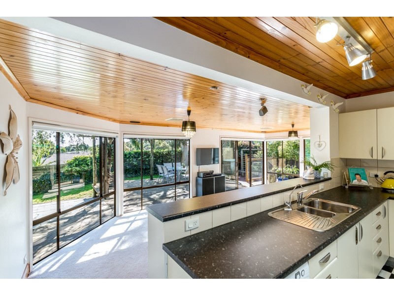 18 Casuarina Avenue, Surrey Downs SA 5126