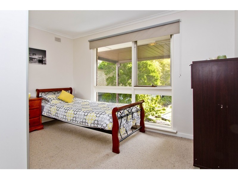 498 Bridge Road, Para Hills West SA 5096