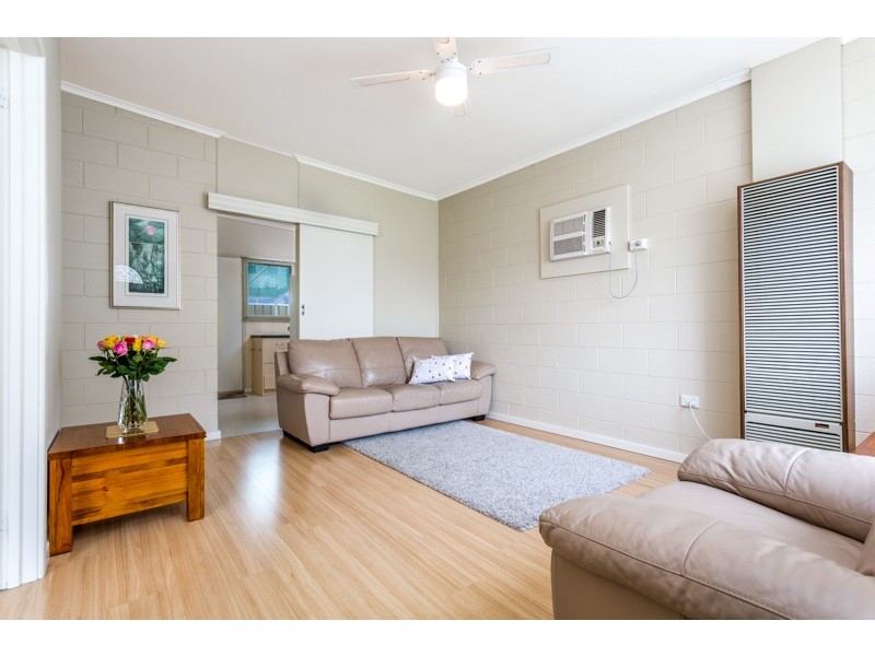 Unit 1, 10-12 Hartman Avenue, Modbury SA 5092