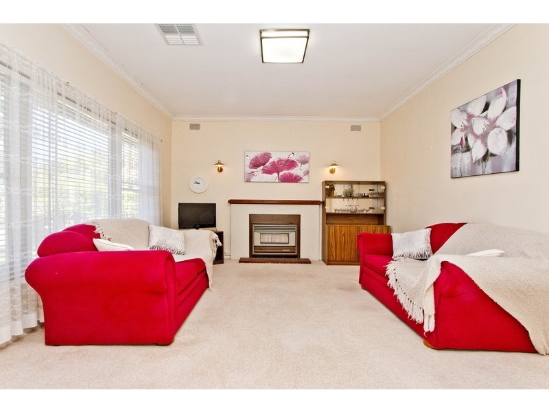 35 Francis Street, St Agnes SA 5097