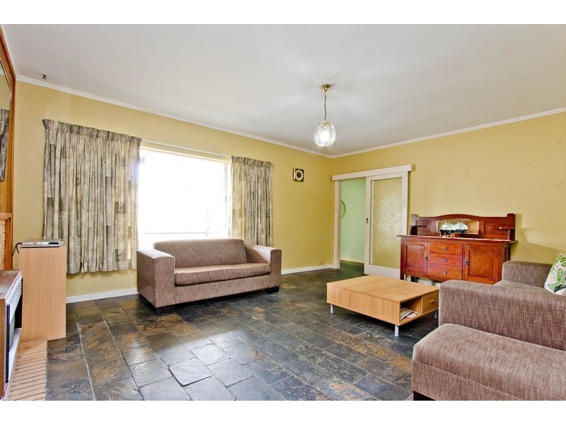 14 Far View Crescent, Ridgehaven SA 5097