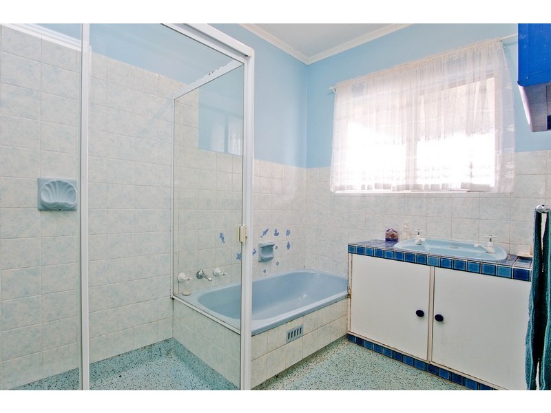 14 Far View Crescent, Ridgehaven SA 5097