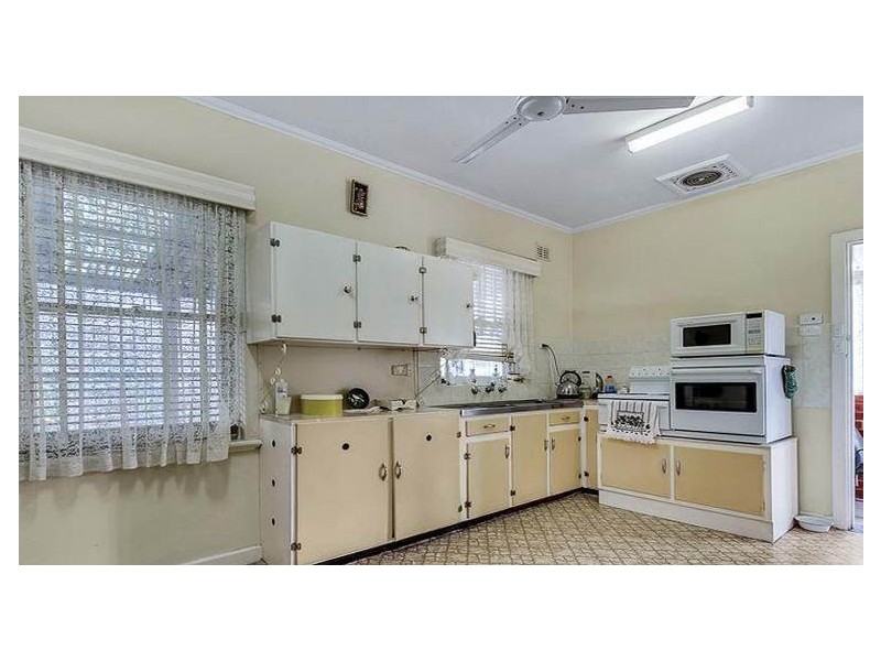 1 Fifth Avenue, St Morris SA 5068