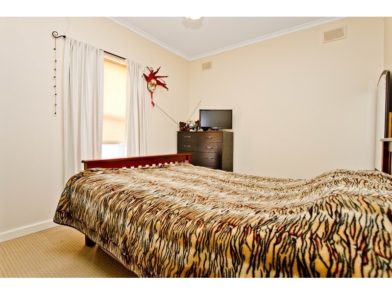 5 St Ives Drive, Parafield Gardens SA 5107