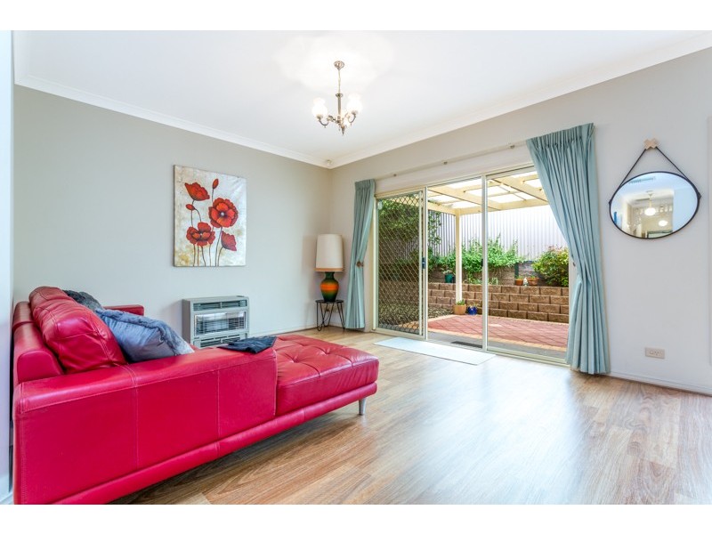 5 Glenmore Close, Greenwith SA 5125