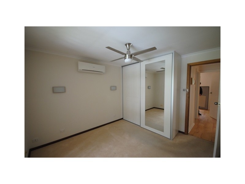 4/3 Ian Court, Modbury SA 5092