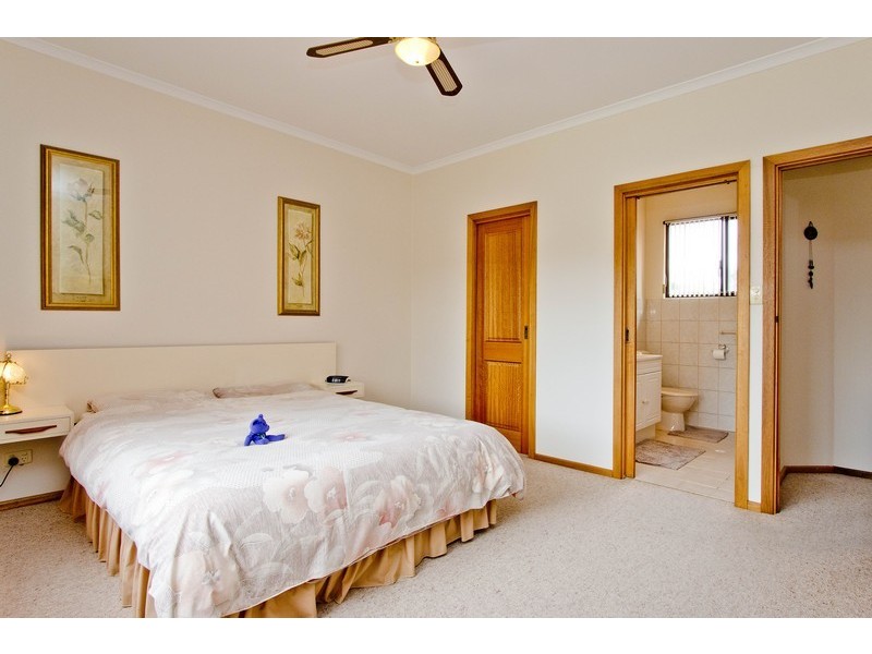 34 Farnham Terrace, Dernancourt SA 5075