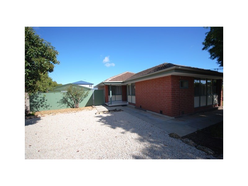 2 Mary Ave, Gilles Plains SA 5086