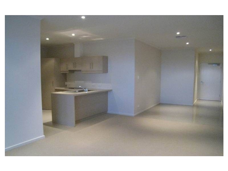 8/ 27-29 Metro Parade, Mawson Lakes SA 5095