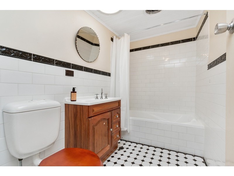 25 Elizabeth Street, Tea Tree Gully SA 5091