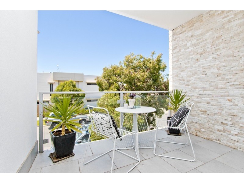 48 Elder Drive, Mawson Lakes SA 5095