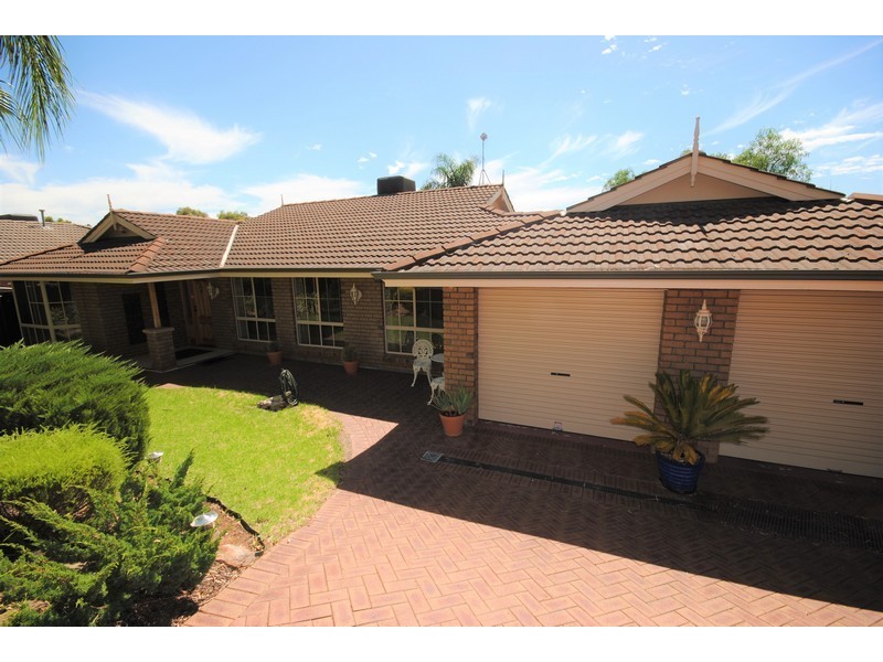 77 Thornton Drive, Greenwith SA 5125