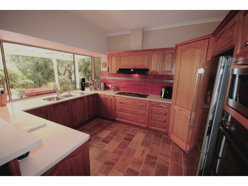 77 Thornton Drive, Greenwith SA 5125