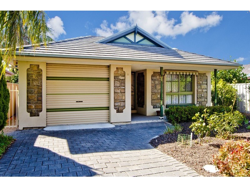 10 Old Hall Court, Oakden SA 5086