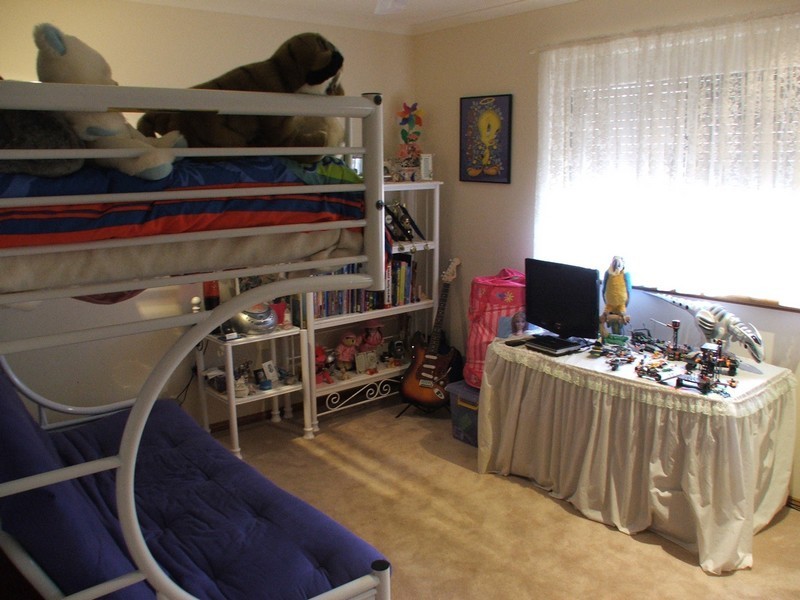 3 Amisfield Crescent, Greenwith SA 5125