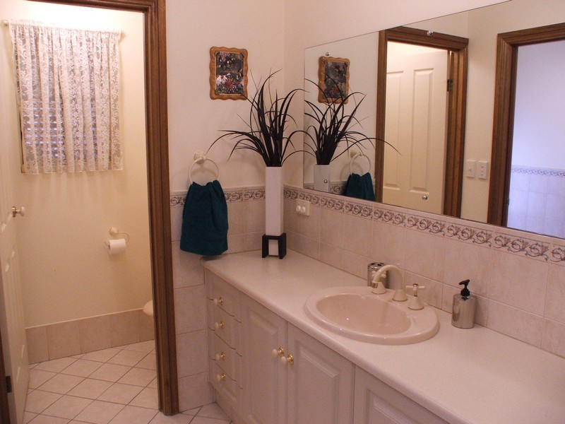 3 Amisfield Crescent, Greenwith SA 5125