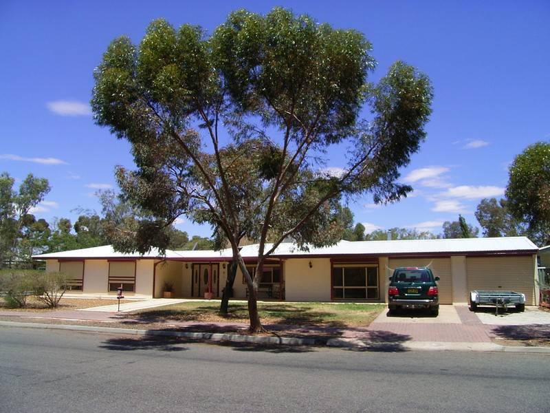 62 Pioneer Drive, Roxby Downs SA 5725