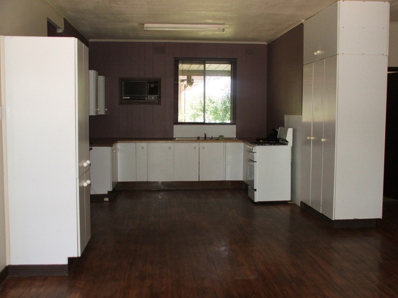 6 Brian Street, Ridgehaven SA 5097