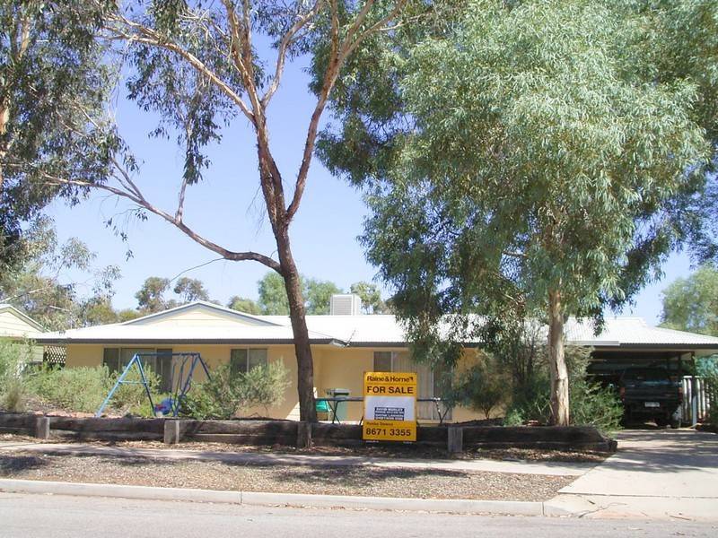 14 Axehead Road, Roxby Downs SA 5725