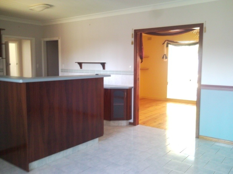 16 Gloucester Avenue, Redwood Park SA 5097