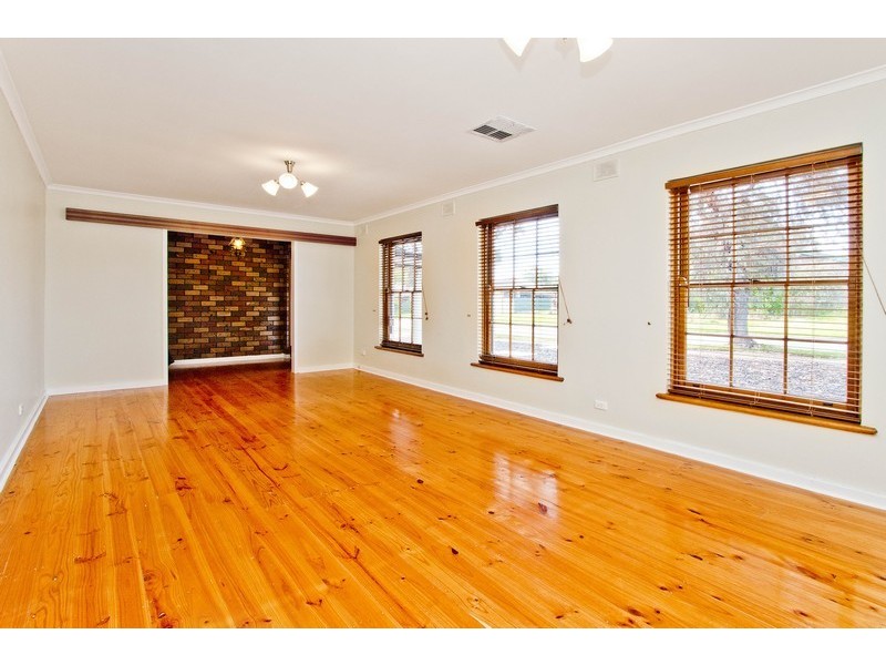 1 Lincoln Avenue, Salisbury East SA 5109