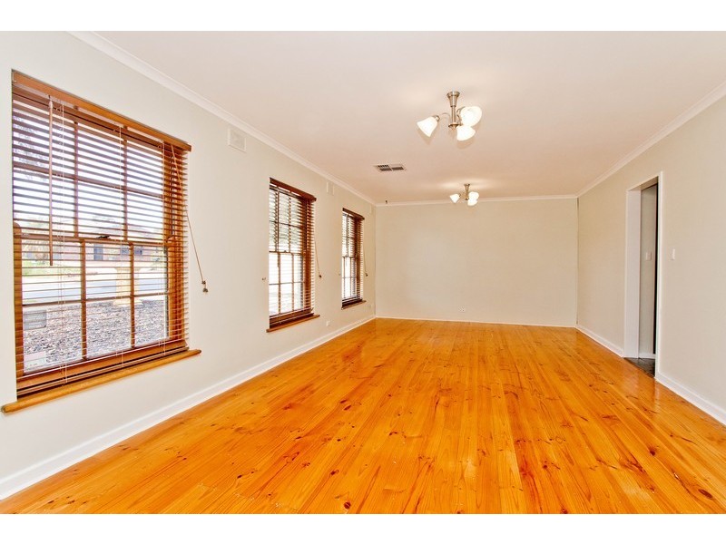 1 Lincoln Avenue, Salisbury East SA 5109