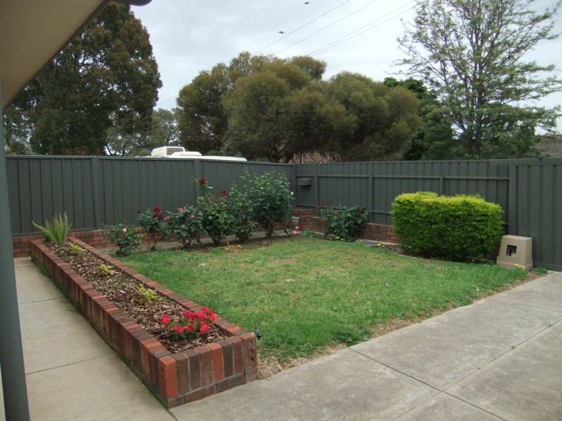 2/1 Edward Road, Ridgehaven SA 5097