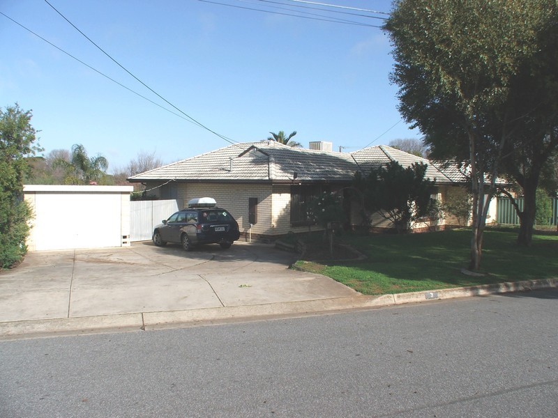3 Philip Crescent, Valley View SA 5093
