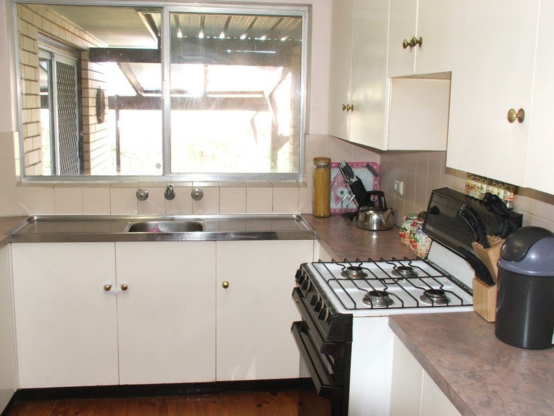 3 Philip Crescent, Valley View SA 5093