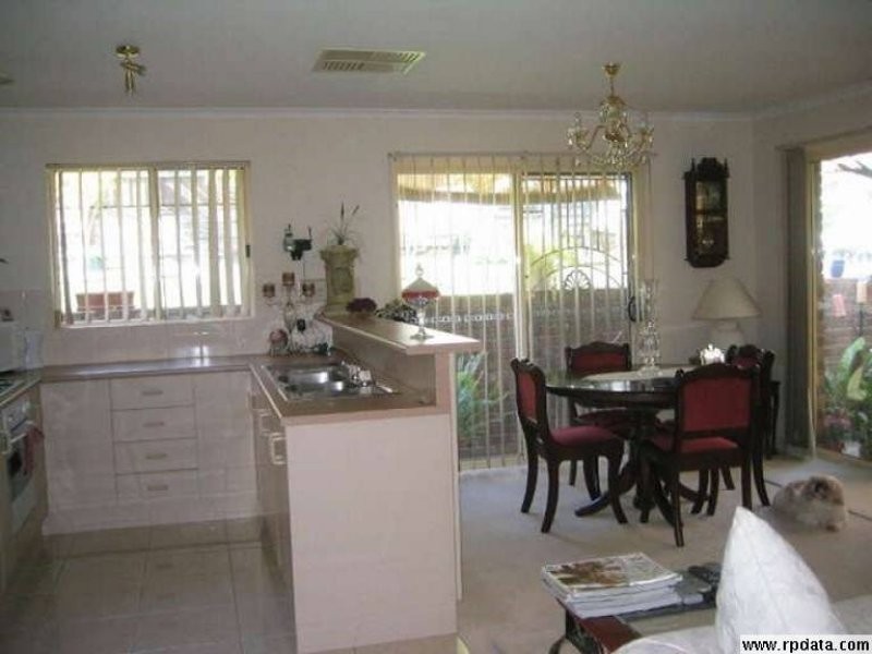 4/32 Debenham Court, Greenwith SA 5125