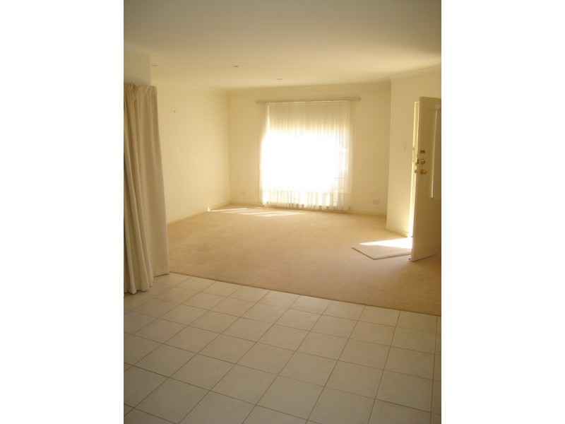 2/2a Thistle Avenue, Klemzig SA 5087