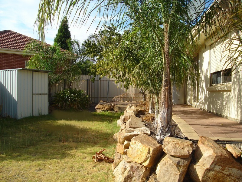 6 Claremont Road, Golden Grove SA 5125